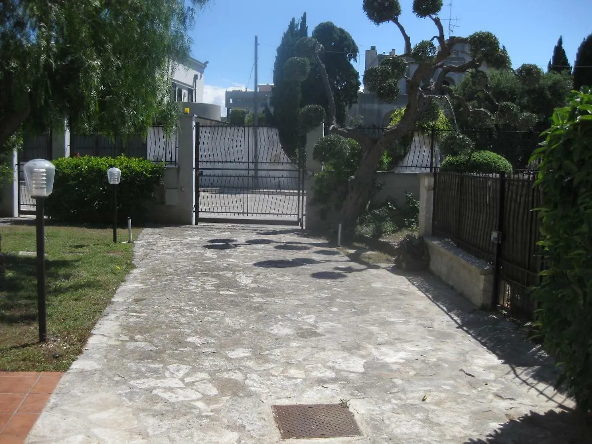 Bnb Villa Lucia Bari Couette-café