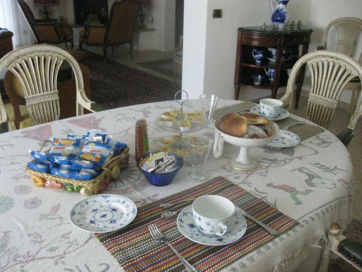 Couette-café Bnb Villa Lucia Bari